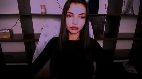 Snapshot of lexi_jos chatting on 12.16.24 Alexia online show from 12.16.24