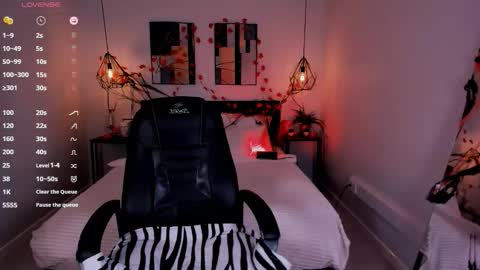 Lexy - Follow me online show from 10.26.25