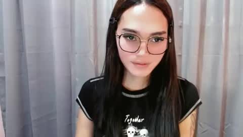 Snapshot of lexibabe_ chatting on 04.26.26 lexibabe_ online show from 04.26.26