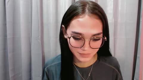 Snapshot of lexibabe_ chatting on 05.13.26 lexibabe_ online show from 05.13.26
