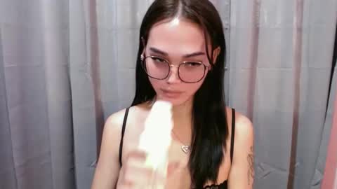 Snapshot of lexibabe_ chatting on 05.21.26 lexibabe_ online show from 05.21.26