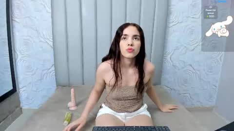 Snapshot of lexicutee chatting on 06.10.26 LexiCutee online show from 06.10.26