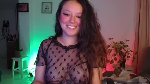 Snapshot of lexie_babe chatting on 12.23.24 Lexie Thompson   8pm  0000am -5 online show from 12.23.24