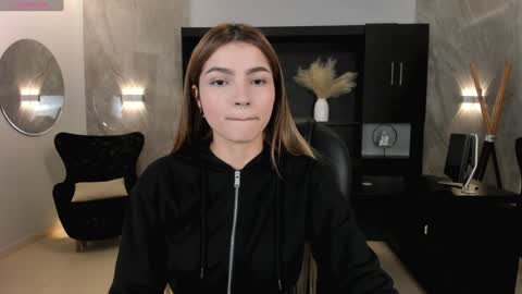 Snapshot of lexiewayne chatting on 12.30.24 Lexie online show from 12.30.24