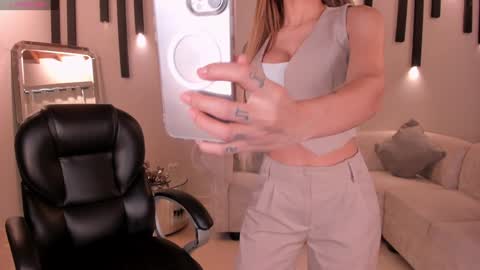 Snapshot of lexiewayne chatting on 01.15.25 Lexie online show from 01.15.25