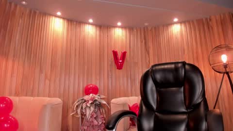 Snapshot of lexiewayne chatting on 02.14.25 Lexie online show from 02.14.25