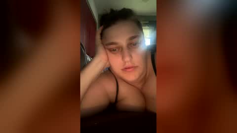SoloAfterDark online show from 05.06.26