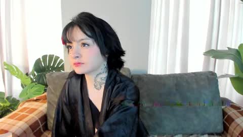 lexirouge           online show from 05.12.26