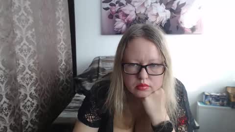 Snapshot of lexisnexiss chatting on 03.21.26 Masha and Sasha online show from 03.21.26