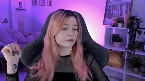 Snapshot of lexiwenford chatting on 01.22.25 Lexi Wenford NO NUDE GODDESS online show from 01.22.25