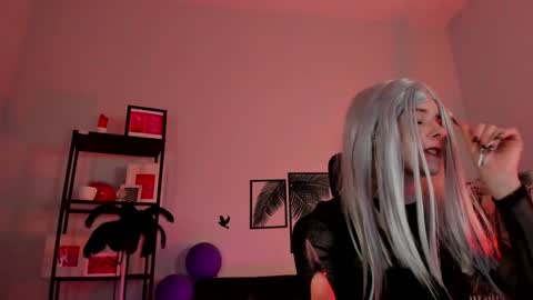 Snapshot of lexiwenford chatting on 01.24.25 Lexi Wenford NO NUDE GODDESS online show from 01.24.25