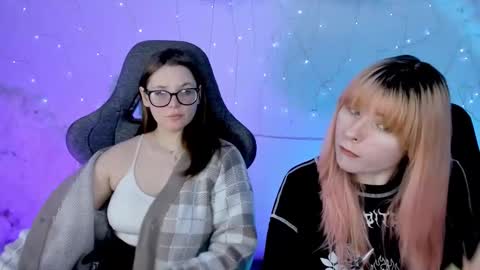 Snapshot of lexiwenford chatting on 02.11.25 Lexi Wenford NO NUDE GODDESS online show from 02.11.25