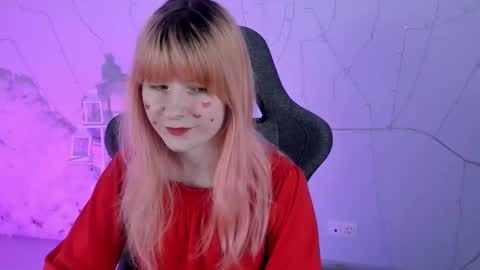 Snapshot of lexiwenford chatting on 02.14.25 Lexi Wenford NO NUDE GODDESS online show from 02.14.25