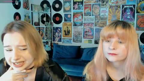 Snapshot of lexiwenford chatting on 02.28.25 Lexi Wenford NO NUDE GODDESS online show from 02.28.25