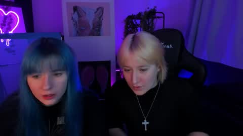 Snapshot of lexiwenford chatting on 09.19.25 Lexi Wenford NO NUDE GODDESS online show from 09.19.25