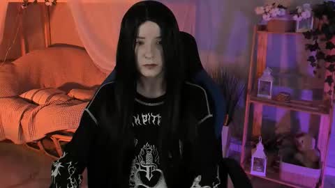 Snapshot of lexiwenford chatting on 09.25.25 Lexi Wenford NO NUDE GODDESS online show from 09.25.25