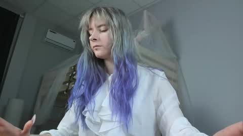 Snapshot of lexiwenford chatting on 10.30.25 Lexi Wenford NO NUDE GODDESS online show from 10.30.25