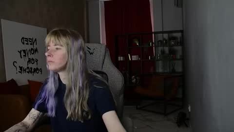 Snapshot of lexiwenford chatting on 05.13.26 Lexi Wenford NO NUDE GODDESS online show from 05.13.26