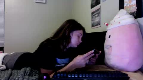 Snapshot of lexwyoex chatting on 09.22.25 lexwyoex online show from 09.22.25
