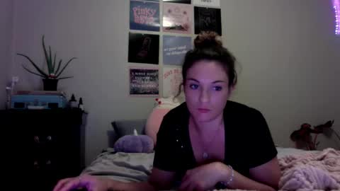 Snapshot of lexwyoex chatting on 10.03.25 lexwyoex online show from 10.03.25