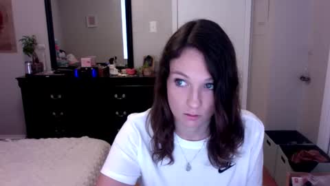 Snapshot of lexwyoex chatting on 10.21.25 lexwyoex online show from 10.21.25