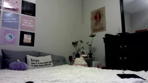 Snapshot of lexwyoex chatting on 10.23.25 lexwyoex online show from 10.23.25