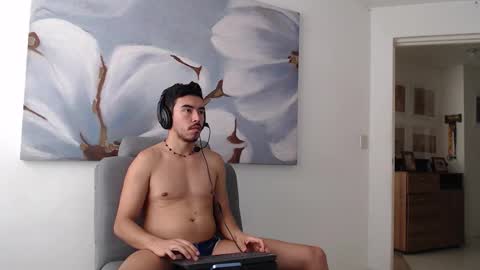 Snapshot of lexxandbuster chatting on 01.06.25 LEXX  BUSTER online show from 01.06.25