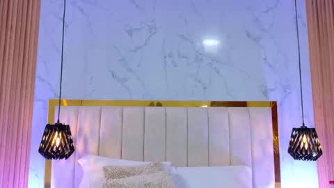 Snapshot of lexxi_gb chatting on 12.15.25 lexxi_gb online show from 12.15.25