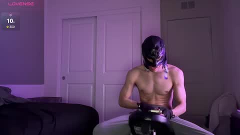 Dromaeosaurex online show from 03.11.25