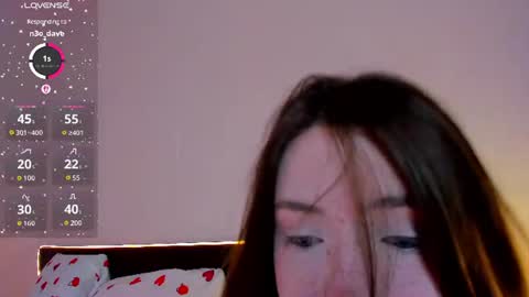 Snapshot of lexxxxxxi chatting on 06.20.26 lexi miu online show from 06.20.26
