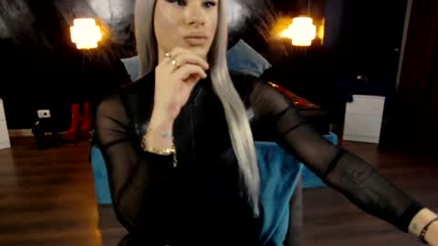 eva lexy you may call me Miss online show from 02.03.25