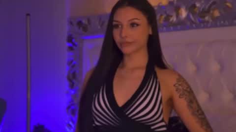 LexyBanks online show from 02.05.26