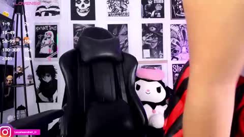 Snapshot of lexyjoyce chatting on 10.11.25 LexyJoyce online show from 10.11.25
