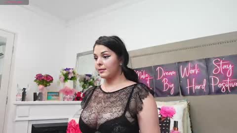 Snapshot of lexyrene chatting on 06.04.26 Adina online show from 06.04.26