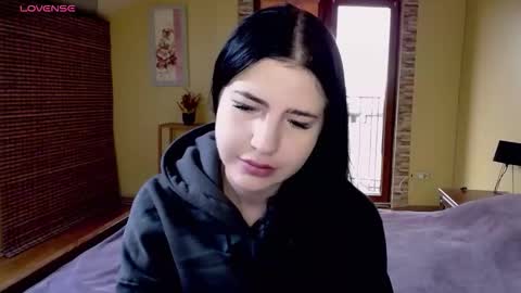 lexyswett online show from 10.10.25