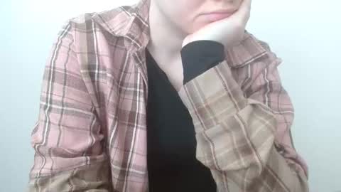 Leyla online show from 04.17.26