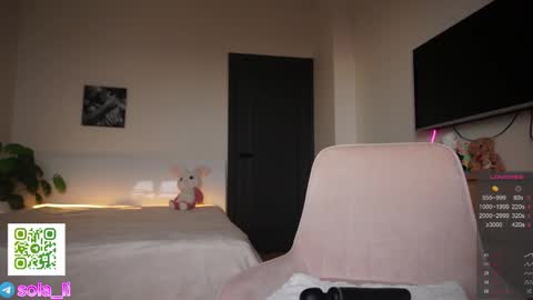 Leyla ly Ill be here Tuesday Thursday Friday Saturday Sunday online show from 11.18.25