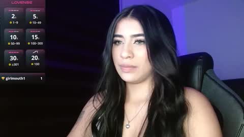 Leyla online show from 11.21.25