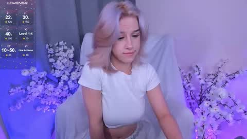 Lisa online show from 09.21.25