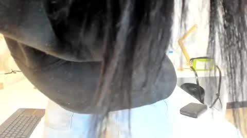 lhiamfitt online show from 12.21.25