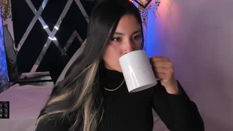 Lia  online show from 01.04.25