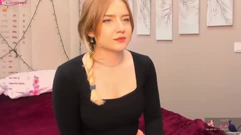 Snapshot of lia_candy_ chatting on 04.15.26 Lia online show from 04.15.26