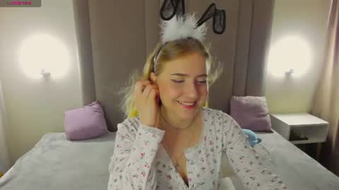 lia_candyyy online show from 07.10.26