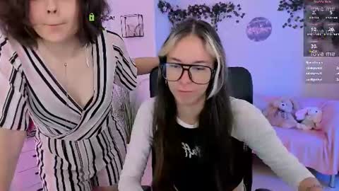 Snapshot of lia_dream_ chatting on 07.19.26 lia_dream_ online show from 07.19.26