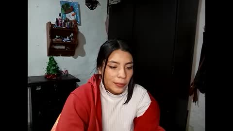 Lia online show from 12.17.24