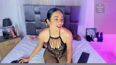 Snapshot of lia_johnsonn chatting on 09.25.25 Lia Jhonson online show from 09.25.25