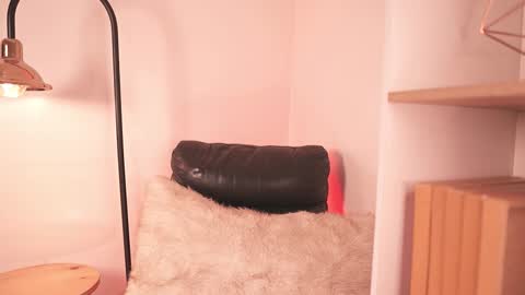 liaa online show from 12.14.25