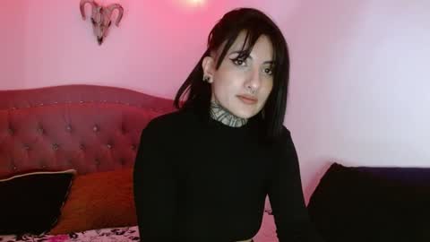 Snapshot of lia_miss2 chatting on 01.27.25 lia spicy ig online show from 01.27.25