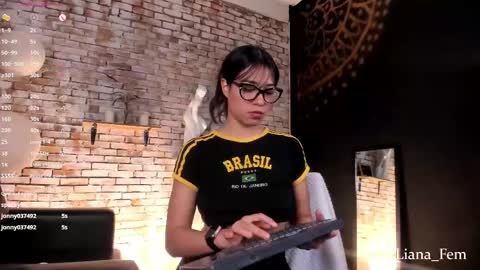 Liana online show from 02.20.25