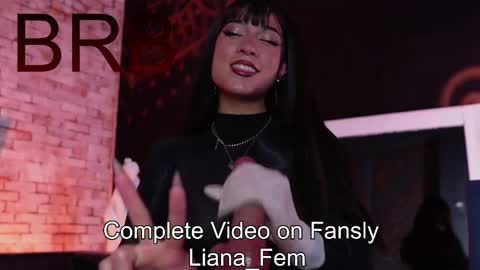 Snapshot of lia_owo chatting on 05.29.26 Liana online show from 05.29.26